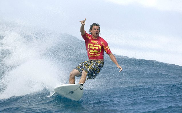 Billabong agrees to a $380 million takeover by Oaktree Capital Billabong agrees to a $380 million takeover by Oaktree Capital